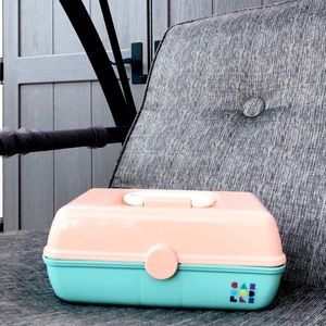 Caboodles On-the-go Cometics Case